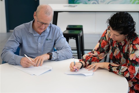Green by Nature New Zealand Director, Cameron Parr and Horowhenua District Council’s Chief Executive, Monique Davidson sign the contract - 11 June 2024.jpg